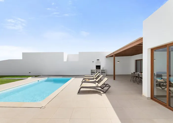 Altos Anisa 13a By Escape 빌라 *