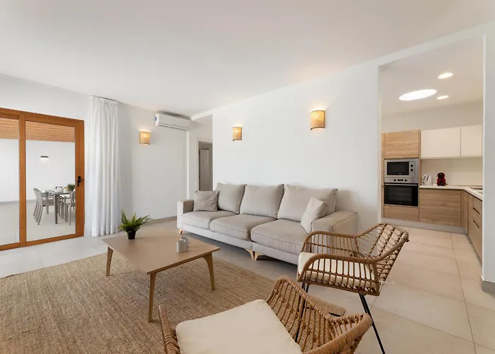 Altos Anisa 13a By Escape *